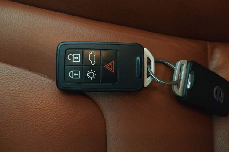 Used Volvo S60 2017 S60L T4 Smart Range Edition Vehicle Key