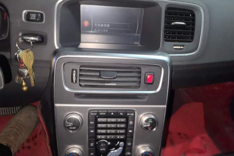 Used Volvo S60 2017 S60L T3 Smart Upgrade Edition Audio And AC Panel