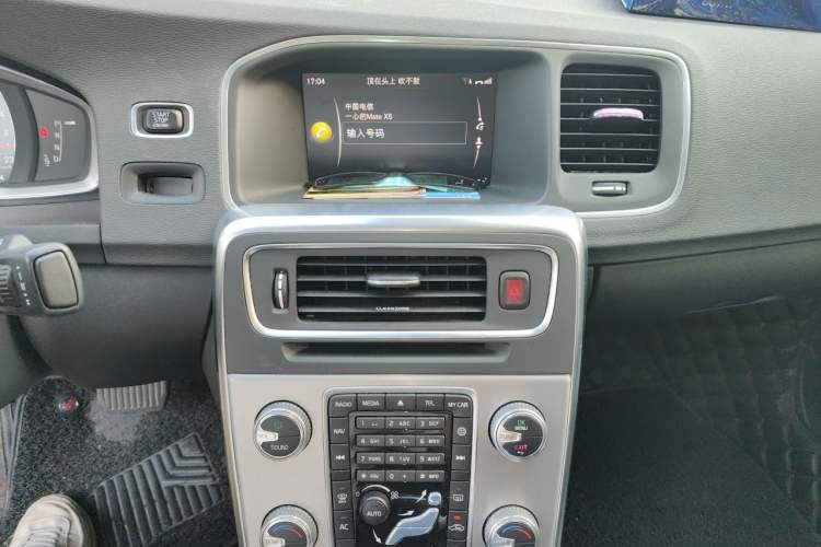 Used Volvo S60 2017 S60L T5 Intelligent Drive Edition Audio And AC Panel
