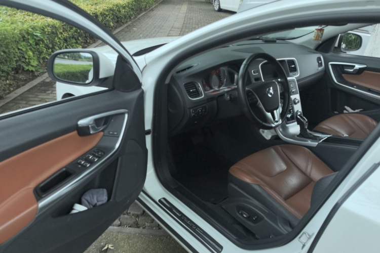 Used Volvo S60 2017 S60L T5 Intelligent Drive Edition Driver Seat