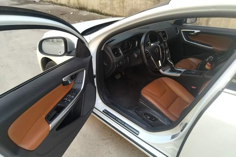 Used Volvo S60 2017 S60L T3 Smart Upgrade Edition Driver Seat
