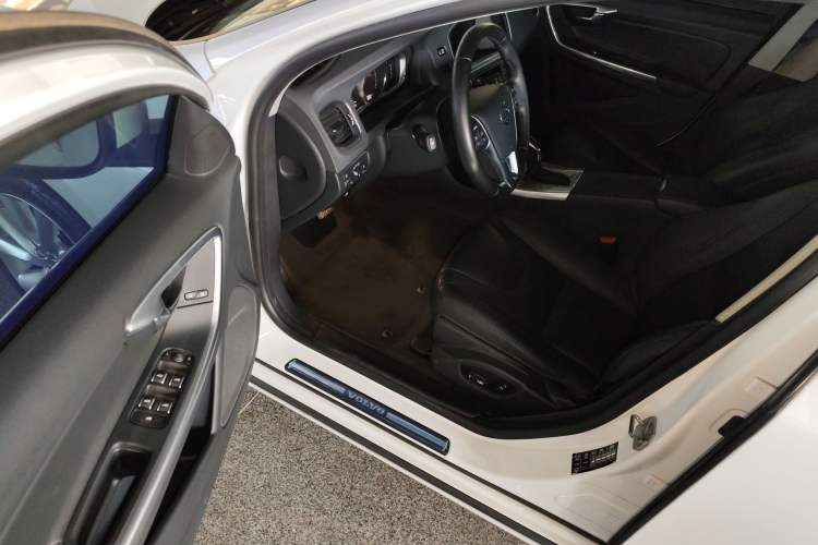 Used Volvo S60 2017 S60L T4 Smart Range Edition Driver Seat