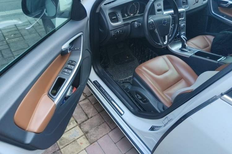 Used Volvo S60 2017 S60L T4 Smart Range Edition Driver Seat