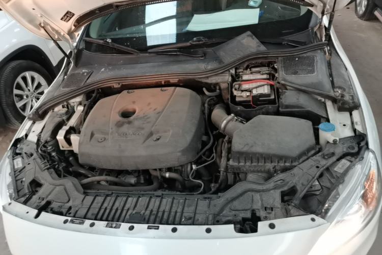 Used Volvo S60 2017 S60L T3 Smart Upgrade Edition Engine Bay