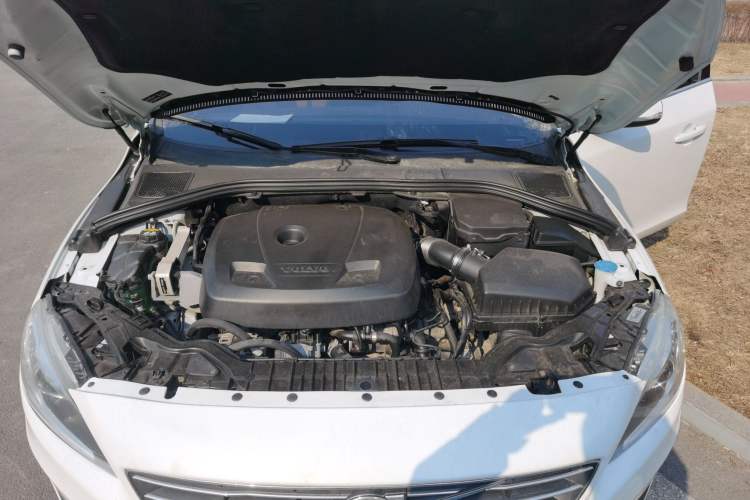 Used Volvo S60 2017 S60L T5 Intelligent Drive Edition Engine Bay