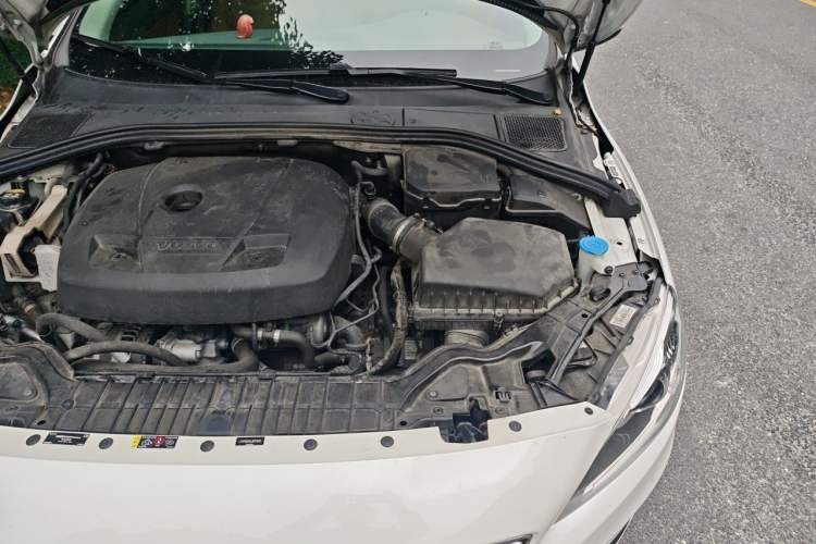 Used Volvo S60 2017 S60L T3 Smart Upgrade Edition Engine Bay Left