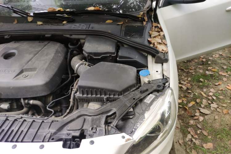 Used Volvo S60 2017 S60L T3 Smart Upgrade Edition Engine Bay Left