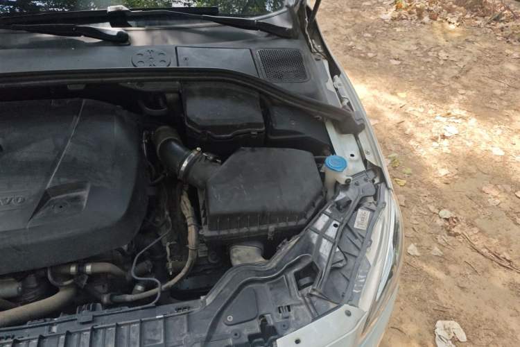 Used Volvo S60 2017 S60L T4 Smart Range Edition Engine Bay Left