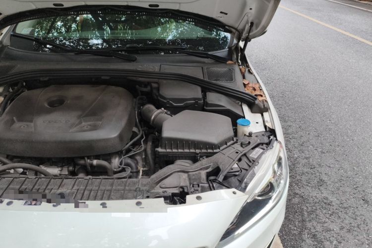 Used Volvo S60 2017 S60L T3 Smart Upgrade Edition Engine Bay Left