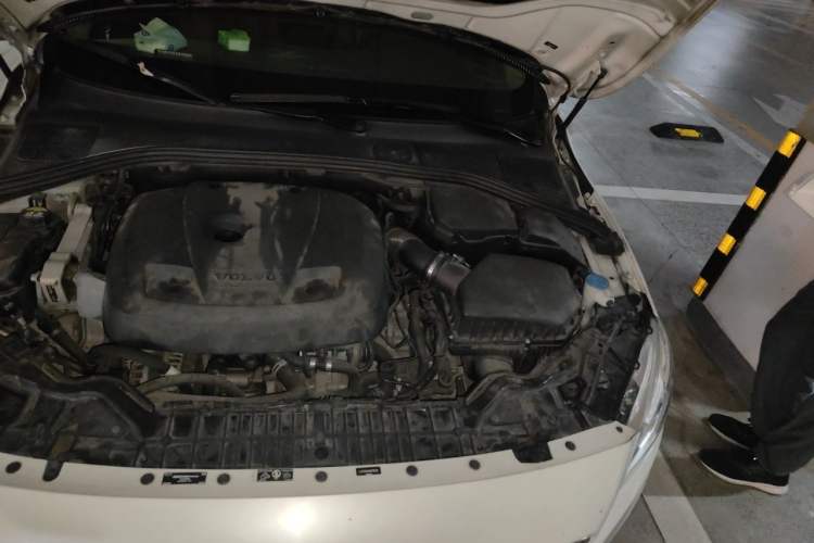 Used Volvo S60 2017 S60L T3 Smart Upgrade Edition Engine Bay Left