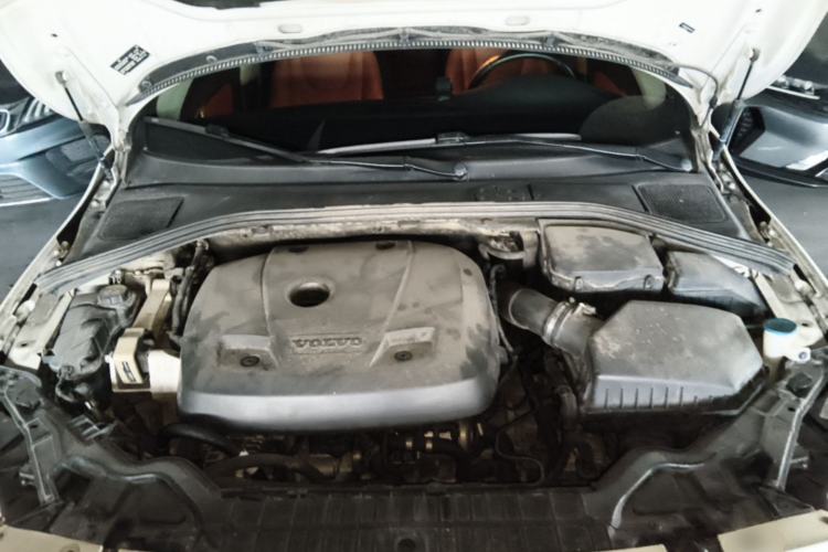 Used Volvo S60 2017 S60L T3 Smart Upgrade Edition Engine Bay