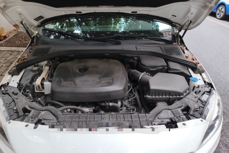 Used Volvo S60 2017 S60L T3 Smart Upgrade Edition Engine Bay