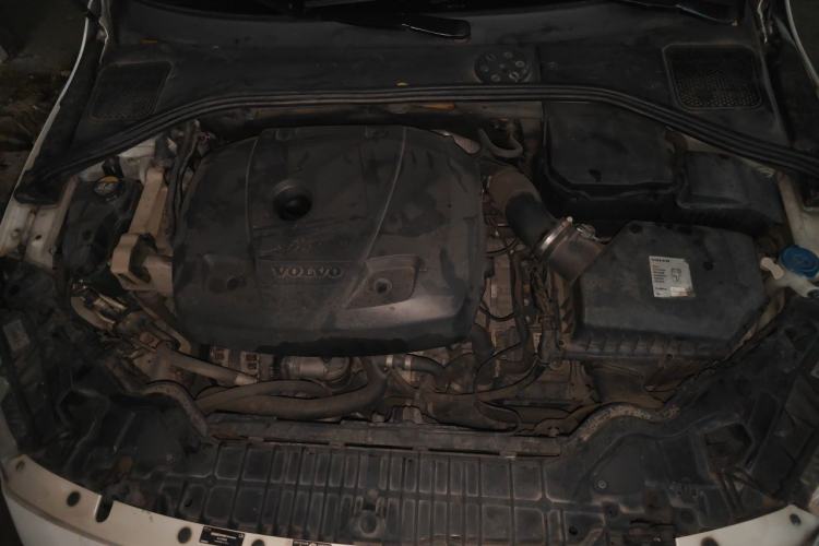 Used Volvo S60 2017 S60L T4 Smart Range Edition Engine Bay