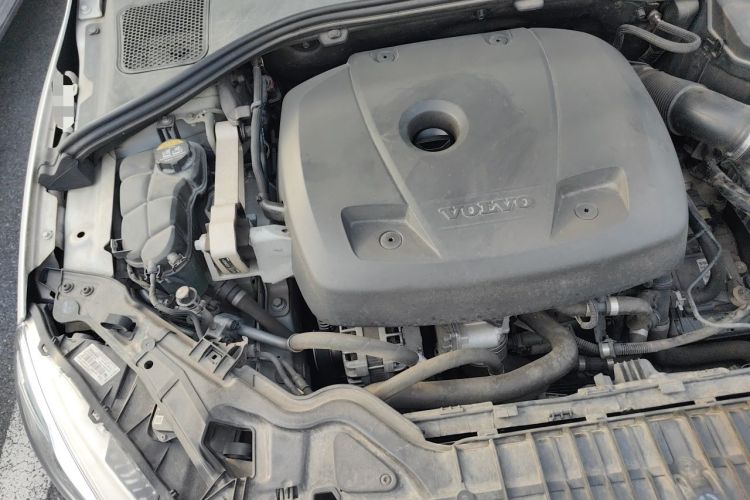 Used Volvo S60 2017 S60L T5 Intelligent Drive Edition Engine Bay Right
