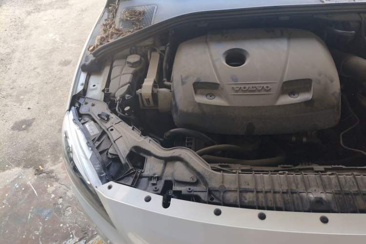 Used Volvo S60 2017 S60L T4 Smart Range Edition Engine Bay Right