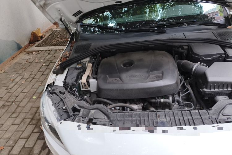 Used Volvo S60 2017 S60L T3 Smart Upgrade Edition Engine Bay Right