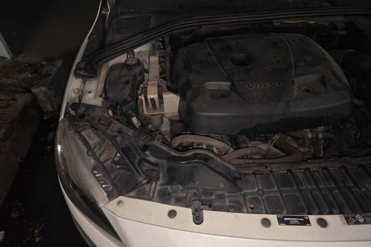 Used Volvo S60 2017 S60L T4 Smart Range Edition Engine Bay Right