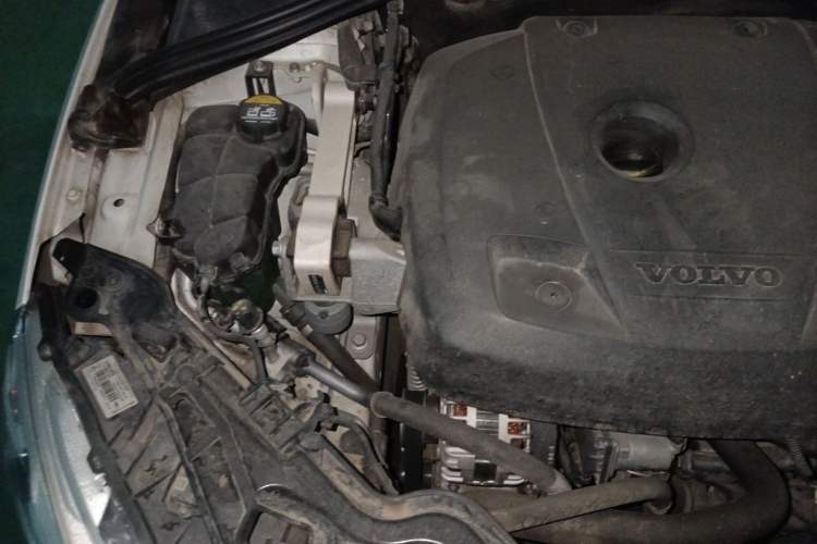 Used Volvo S60 2017 S60L T4 Smart Range Edition Engine Bay Right