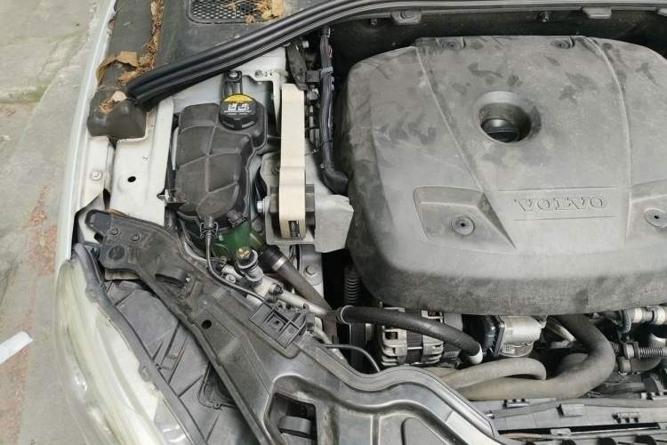 Used Volvo S60 2017 S60L T3 Smart Drive Edition Engine Bay Right