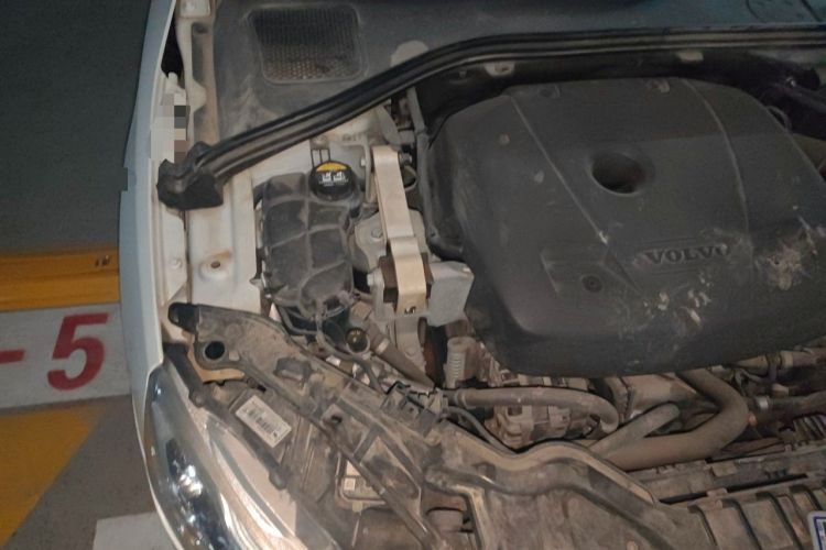 Used Volvo S60 2017 S60L T3 Smart Upgrade Edition Engine Bay Right