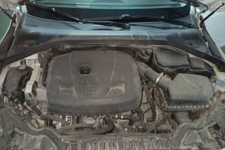 Used Volvo S60 2017 S60L T4 Smart Range Edition Engine Bay