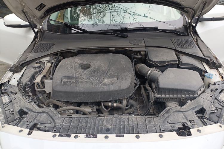 Used Volvo S60 2017 S60L T3 Smart Upgrade Edition Engine Bay