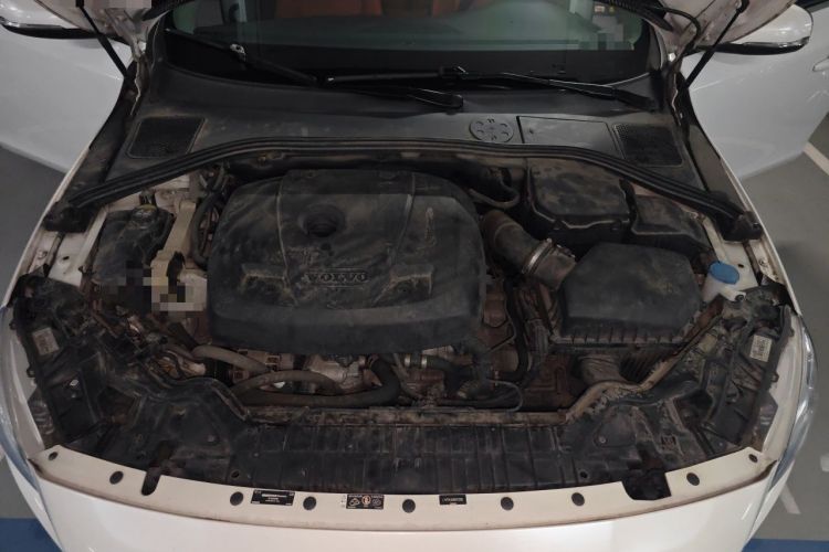 Used Volvo S60 2017 S60L T4 Smart Range Edition Engine Bay