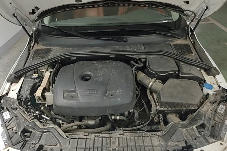 Used Volvo S60 2017 S60L T3 Smart Upgrade Edition Engine Bay