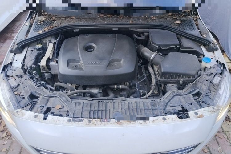 Used Volvo S60 2017 S60L T4 Smart Range Edition Engine Bay
