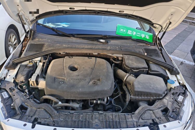 Used Volvo S60 2017 S60L T3 Smart Upgrade Edition Engine Bay