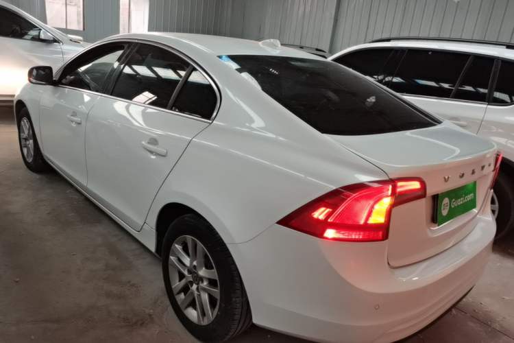Used Volvo S60 2017 S60L T3 Smart Upgrade Edition Exterior 2
