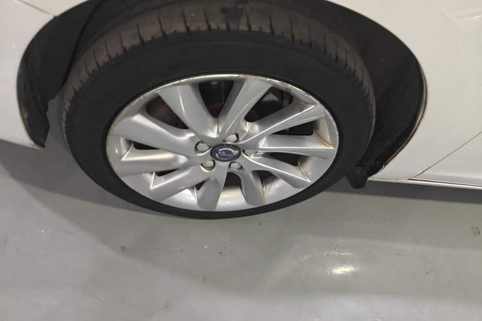 Used Volvo S60 2017 S60L T4 Smart Range Edition Exterior 4