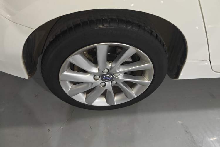 Used Volvo S60 2017 S60L T4 Smart Range Edition Exterior 5