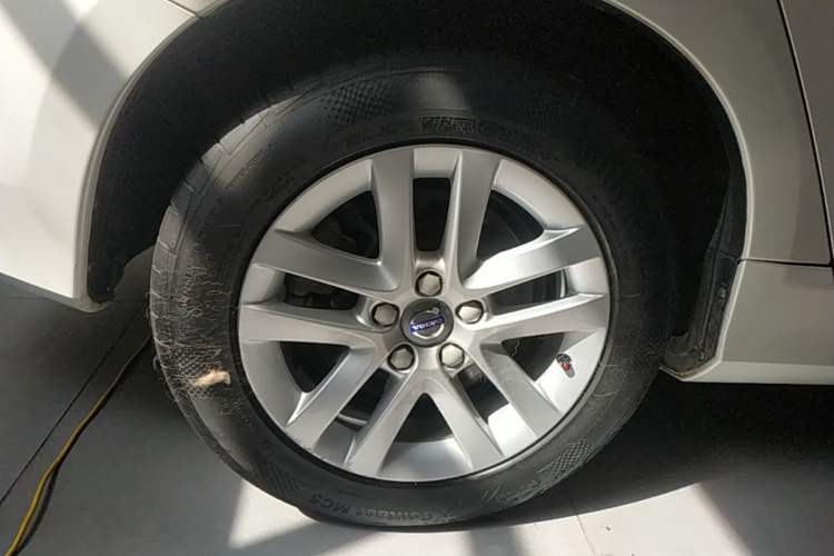 Used Volvo S60 2017 S60L T3 Smart Drive Edition Exterior 5
