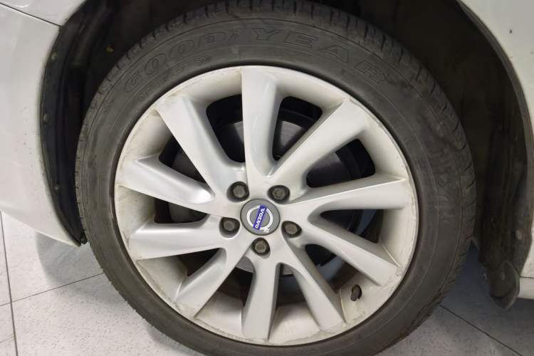 Used Volvo S60 2017 S60L T4 Smart Range Edition Exterior 5