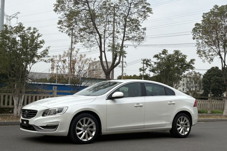 Used Volvo S60 2017 S60L T4 Smart Range Edition Exterior 6