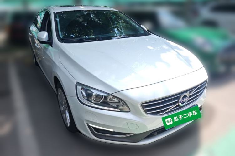Used Volvo S60 2017 S60L T4 Smart Range Edition Front Right 45 Deg