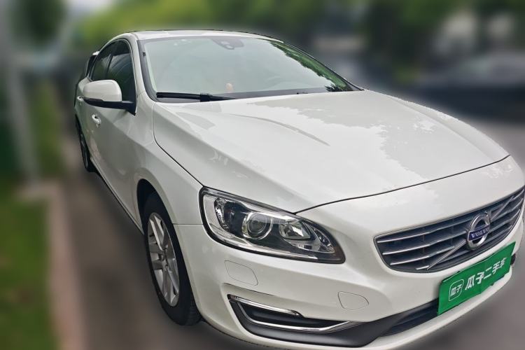 Used Volvo S60 2017 S60L T3 Smart Upgrade Edition Front Right 45 Deg