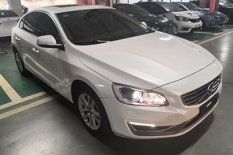 Used Volvo S60 2017 S60L T3 Smart Upgrade Edition Front Right 45 Deg