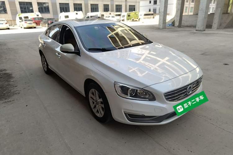 Used Volvo S60 2017 S60L T3 Smart Upgrade Edition Front Right 45 Deg
