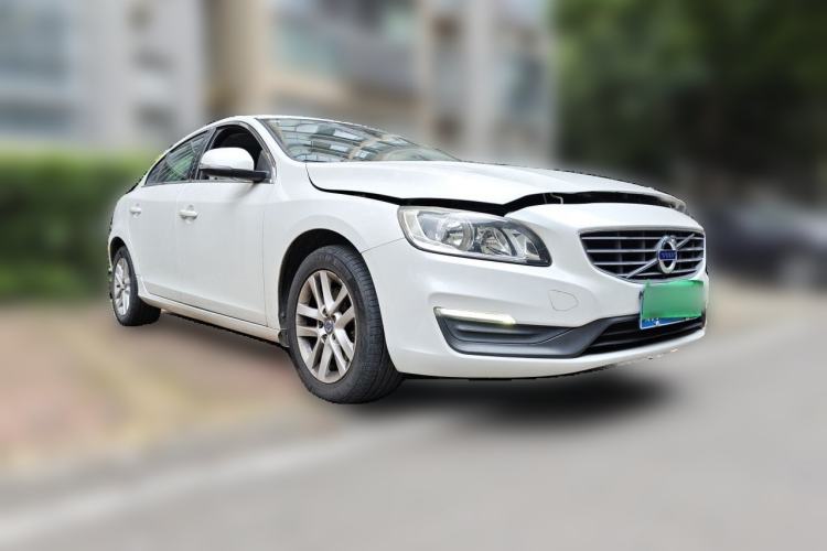 Used Volvo S60 2017 S60L T3 Smart Drive Edition Front Right 45 Deg