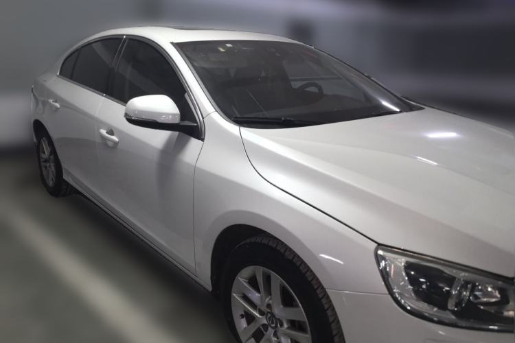 Used Volvo S60 2017 S60L T3 Smart Upgrade Edition Front Right 45 Deg