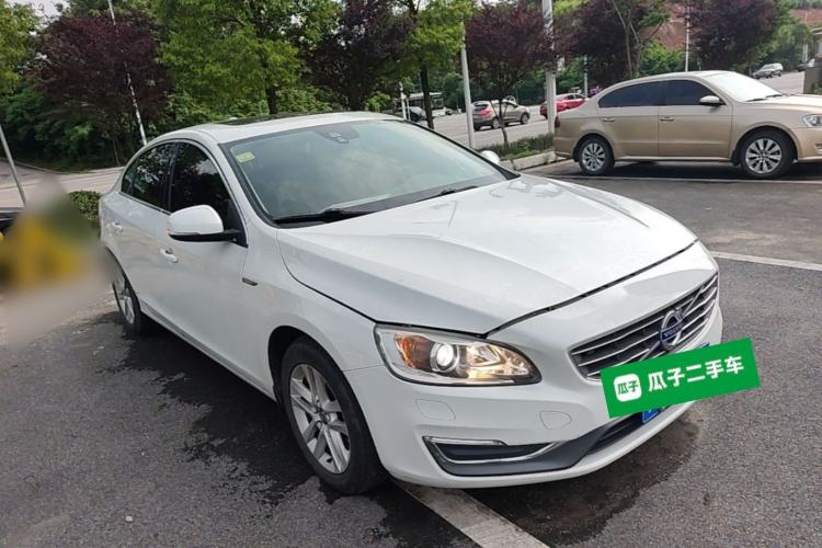 Used Volvo S60 2017 S60L T3 Smart Upgrade Edition Front Right 45 Deg