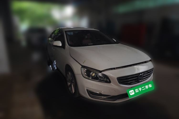 Used Volvo S60 2017 S60L T4 Smart Range Edition Front Right 45 Deg