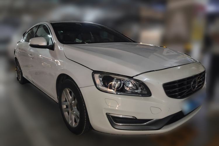 Used Volvo S60 2017 S60L T3 Smart Upgrade Edition Front Right 45 Deg