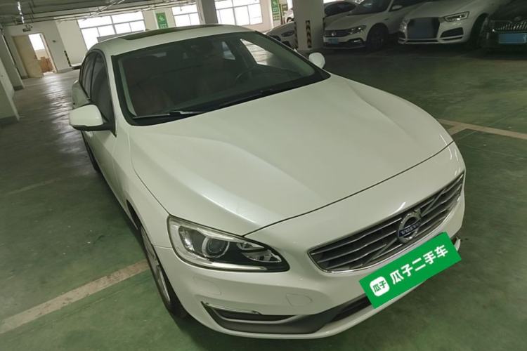 Used Volvo S60 2017 S60L T3 Smart Upgrade Edition Front Right 45 Deg