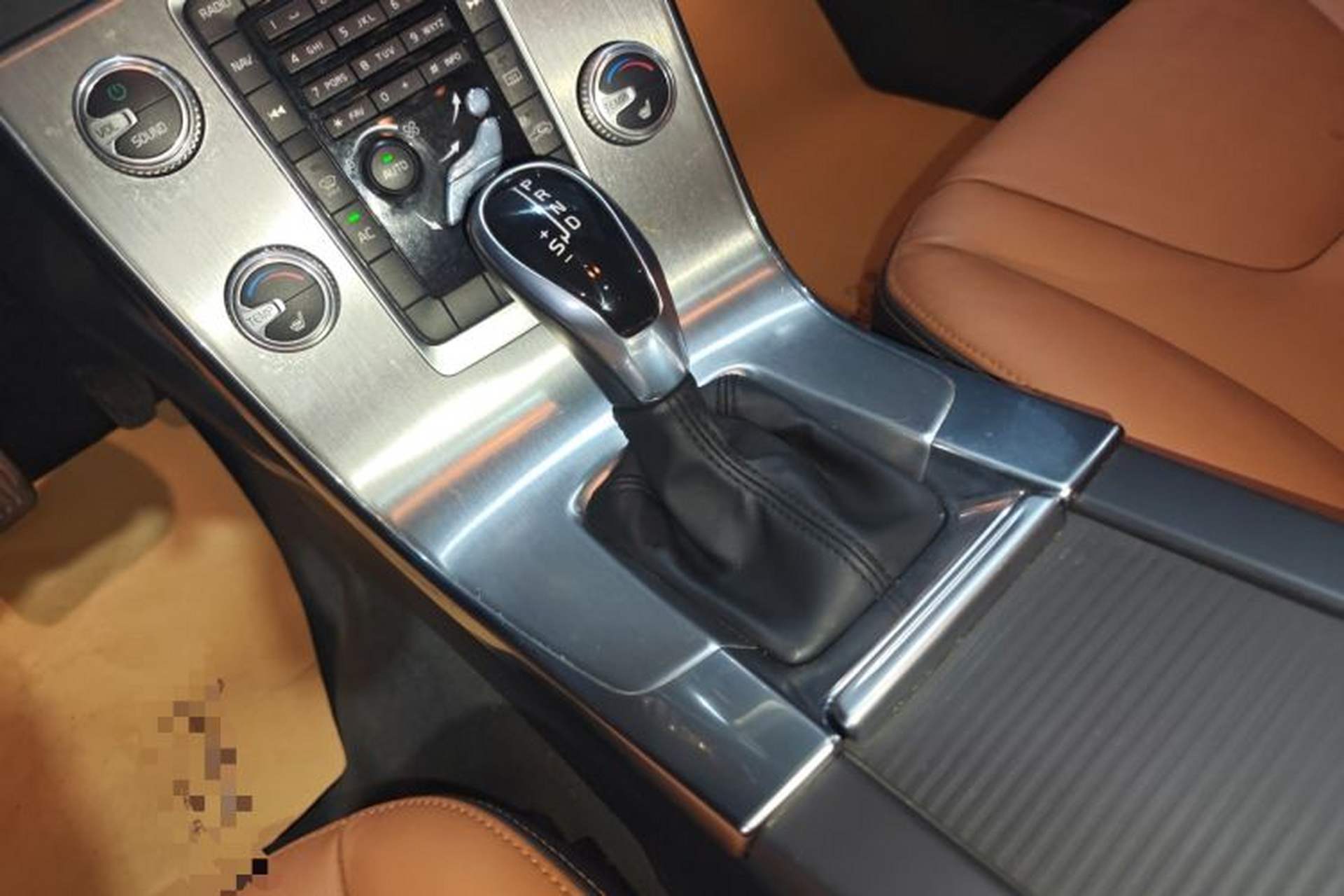 Used Volvo S60 2017 S60L T4 Smart Range Edition Gear Lever