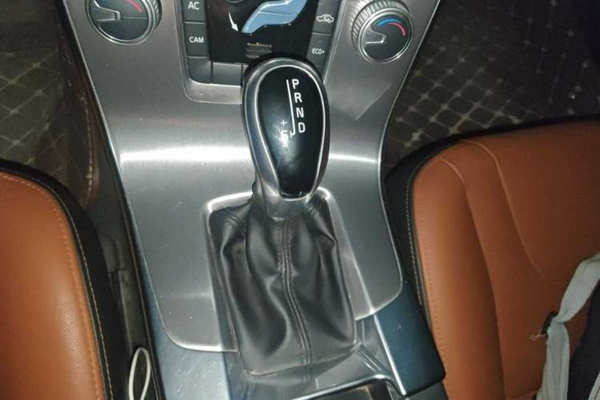 Used Volvo S60 2017 S60L T3 Smart Upgrade Edition Gear Lever
