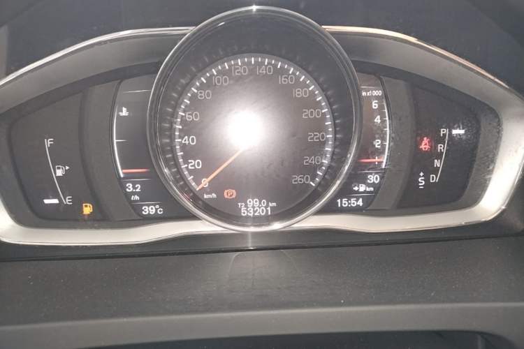 Used Volvo S60 2017 S60L T4 Smart Range Edition Instrument Cluster