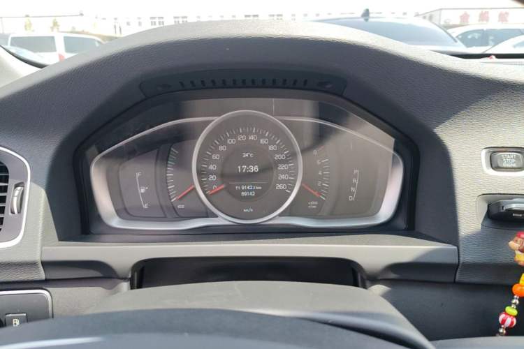Used Volvo S60 2017 S60L T3 Smart Upgrade Edition Instrument Cluster